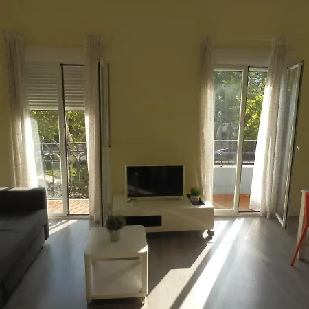 Apartamento El Católico 56